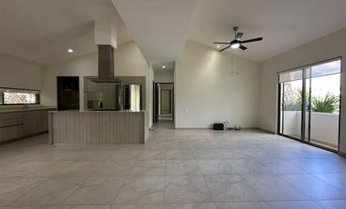 Departamento en venta en Serena, dentro del Yucatán Country Club