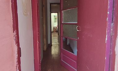 Casa en Venta en GIRARDI CON AV SANTA ISABEL