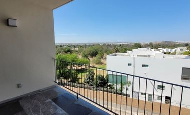 Departamento en renta en Sophia Distrito  atrás de Antea