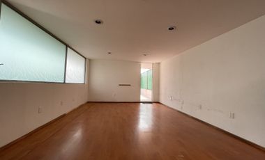 CASA EN RENTA EN LOS ALPES/LAS AGUILAS