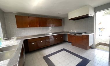 CASA EN RENTA EN LOS ALPES/LAS AGUILAS