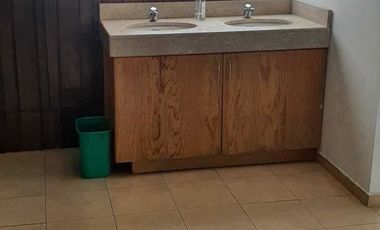 CASA EN RENTA EN LOS ALPES/LAS AGUILAS