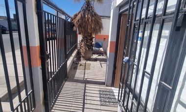 Casa en Venta en Granaderos y Ramón Freire