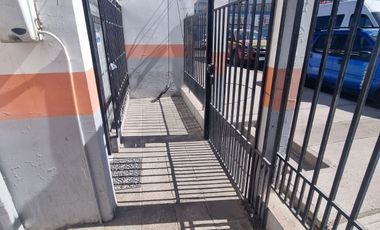 Casa en Venta en Granaderos y Ramón Freire