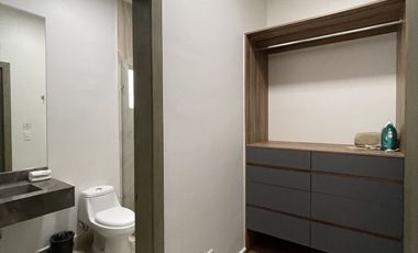 CASA EN RENTA AMUEBLADA Y EQUIPADA EN CUMBRES ELITE 7 SECTOR - MTY, NL