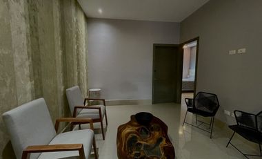 CASA EN RENTA AMUEBLADA Y EQUIPADA EN CUMBRES ELITE 7 SECTOR - MTY, NL