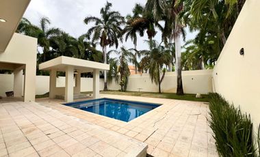CASA EN RENTA EN CANCUN F-1136, 3 RECS. EN VILLAMAGNA $50,000