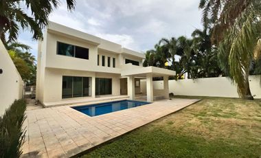 CASA EN RENTA EN CANCUN F-1136, 3 RECS. EN VILLAMAGNA $50,000