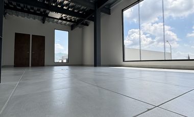 Bodega en Renta en Tlajomulco de Zúñiga de 600 m2