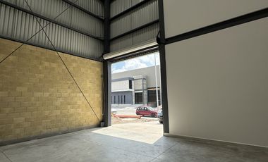 Bodega en Renta en Tlajomulco de Zúñiga de 600 m2