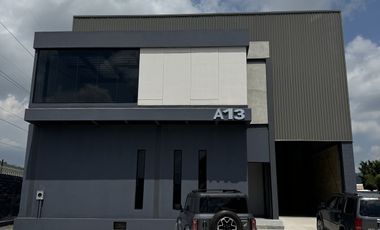 Bodega en Renta en Tlajomulco de Zúñiga de 600 m2