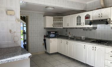 Casa en Venta en HUERTOS FAMILIARES