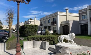 Casa en Venta en HUERTOS FAMILIARES