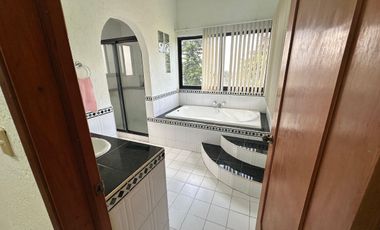 Linda casa en venta en Lomas de Cocoyoc