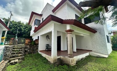 Linda casa en venta en Lomas de Cocoyoc