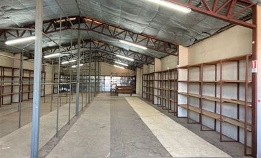 Oficina en Venta en Local Comercial en Pleno Centro de Chillán