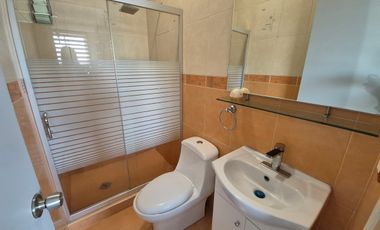 Departamento en Renta Fresnos– Remodelado, Moderno y con Vista Exterior