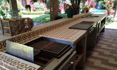 SE VENDE CASA EN JIUTEPEC CENTRO, MORELOS.