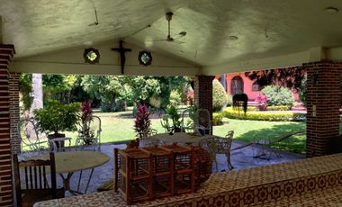 SE VENDE CASA EN JIUTEPEC CENTRO, MORELOS.