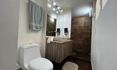 SE VENDE CASA EN HÉROES DE REVOLUCIÓN!!