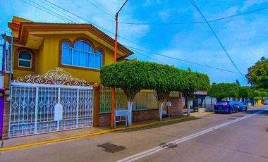 SE VENDE CASA EN HABITACIONAL ELECTRA, TLALNEPANTLA