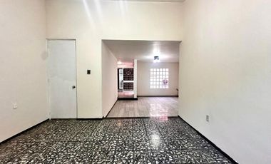 CASA EN RENTA EN CIUDAD SATÉLITE IDEAL PARA OFICINA SILENCIOSA