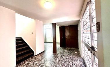 CASA EN RENTA EN CIUDAD SATÉLITE IDEAL PARA OFICINA SILENCIOSA