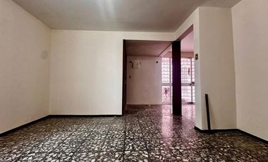 CASA EN RENTA EN CIUDAD SATÉLITE IDEAL PARA OFICINA SILENCIOSA