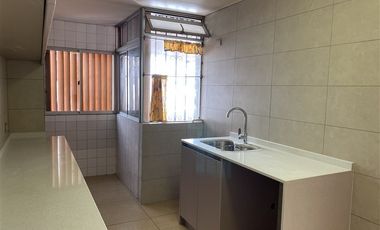Departamento en Venta en Ligustros 180