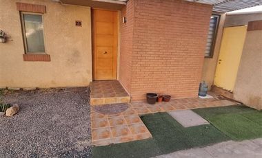 Casa en Venta en Francisco Bilbao y Pasaje Vecinal