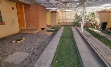 Casa en Venta en Francisco Bilbao y Pasaje Vecinal