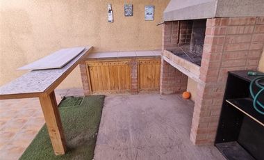 Casa en Venta en Francisco Bilbao y Pasaje Vecinal