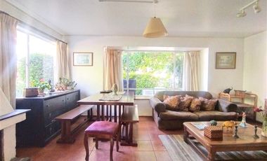 Casa en Venta en Espléndida Casa 6D/4B/ 2E en Miraflores Bajo