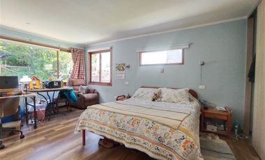 Casa en Venta en Espléndida Casa 6D/4B/ 2E en Miraflores Bajo