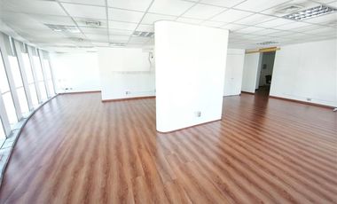 Oficina en Arriendo en Santa Beatriz 170