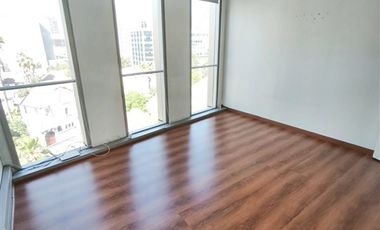 Oficina en Arriendo en Santa Beatriz 170