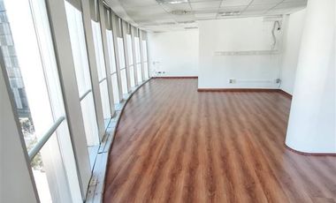 Oficina en Arriendo en Santa Beatriz 170