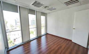 Oficina en Arriendo en Santa Beatriz 170