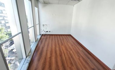 Oficina en Arriendo en Santa Beatriz 170