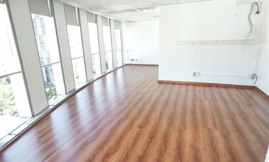 Oficina en Arriendo en Santa Beatriz 170