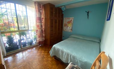 CASA EN VENTA,  VALLE DE ARAGON, CALLE CERRADA, EXCELENTE ESTADO.