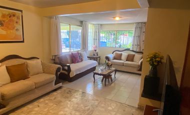 CASA EN VENTA,  VALLE DE ARAGON, CALLE CERRADA, EXCELENTE ESTADO.