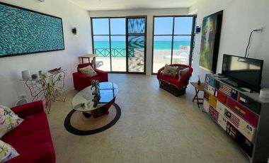 RESIDENCIA  ESTILO RESORT FRENTE AL MAR EN CHELEM