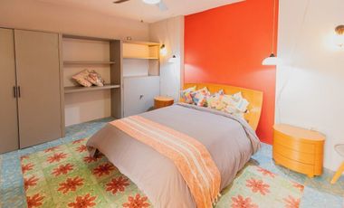 Casa amueblada y renovada en venta el Centro de Campeche - HI2501345