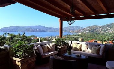 Ocean-View Penthouse in Villas El Tular–La Ropa