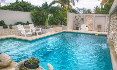 Casa Beach Bliss en venta frente al mar en Chelem - HI2509384