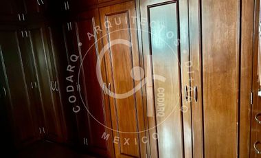 Venta de Residencia en Prado Largo, Zona Esmeralda