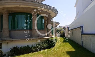 Venta de Residencia en Prado Largo, Zona Esmeralda