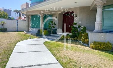 Venta de Residencia en Prado Largo, Zona Esmeralda