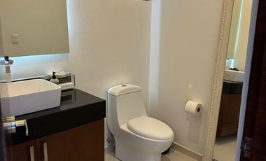 CASA EN VENTA, BOSQUE ESMERALDA